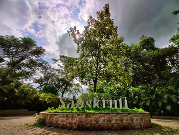 pushpam sanskruti resort