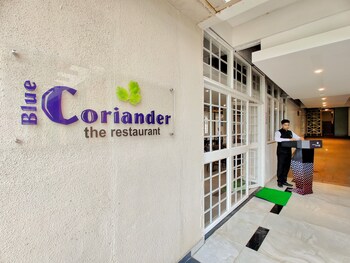 pushpam sanskruti resort