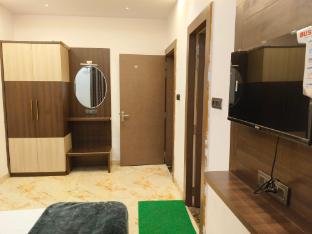 106 morden studio suite