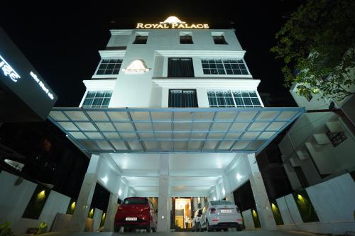 Hotel Royal Palace,,3 star