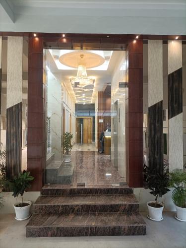 Hotel Royal Palace,,3 star