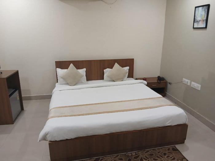 sarovar hill hotel and resort