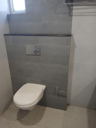 sarovar hill hotel and resort