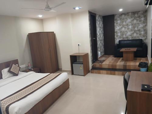 sarovar hill hotel and resort