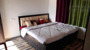 hotel rudraksh and restaurant nainital