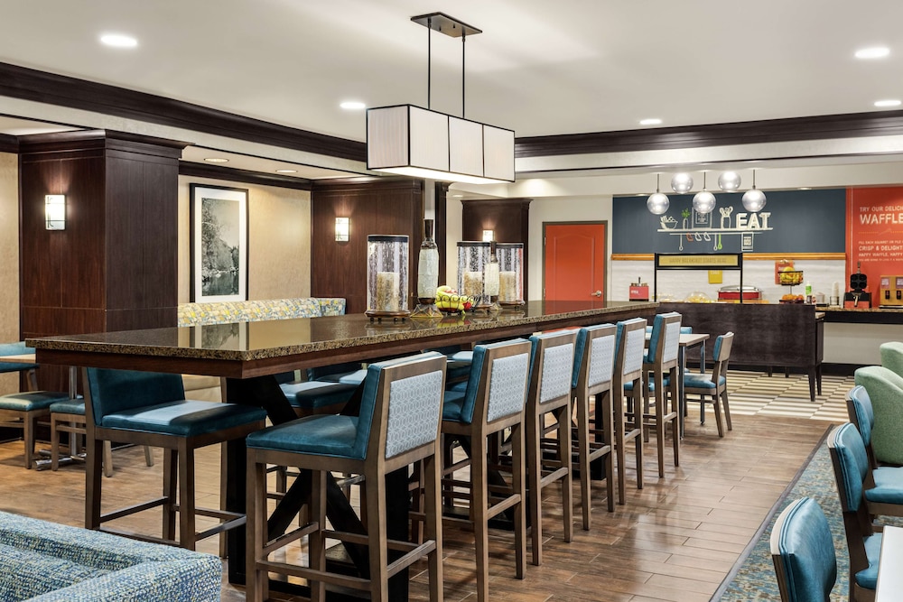 hampton inn new albany