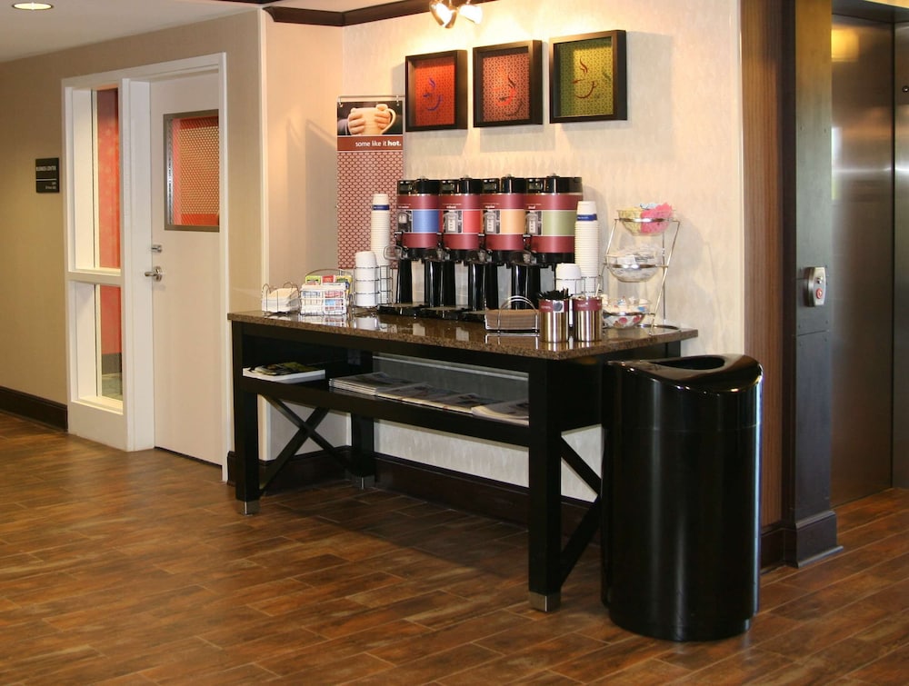 hampton inn new albany