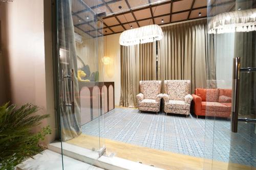 bharti forest retreat