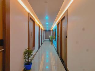 sitaynam hotel and resort infront ram temp