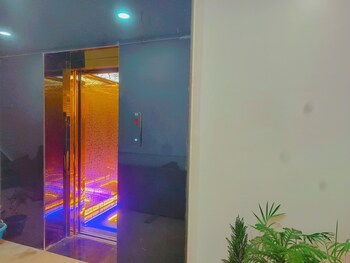 sitaynam hotel and resort infront ram temp