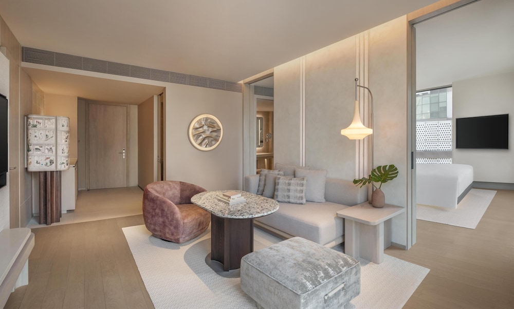 kromo bangkok curio collection by hilton