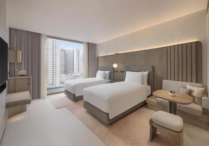 kromo bangkok curio collection by hilton