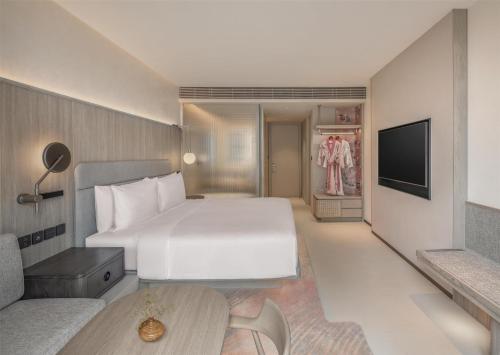 kromo bangkok curio collection by hilton
