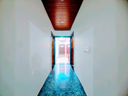 shri raghav kunj 200 mtr from ram temple