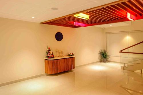 park residency ayarkunnam