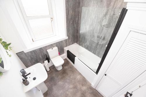 carnoustie residence sja stays 3 bed apartment