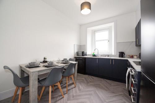 carnoustie residence sja stays 3 bed apartment