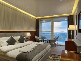 the mirage a luxury boutique hotel