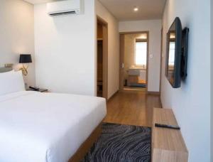 hotel o nagasandra bangalore