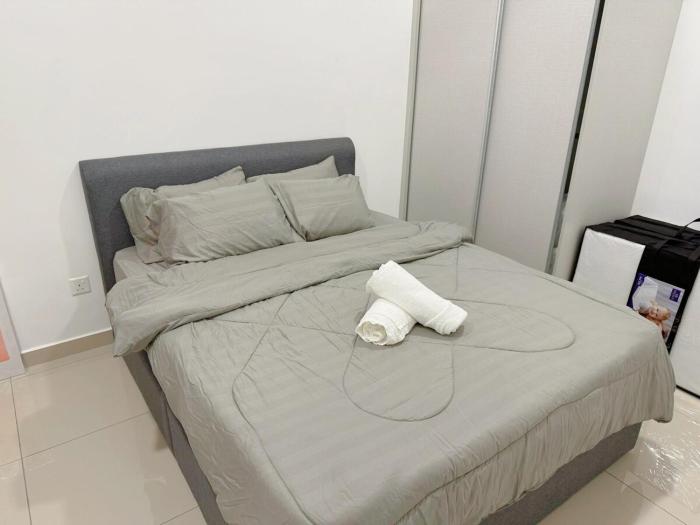 new 3r2b puchong familyhome 6 8 pax