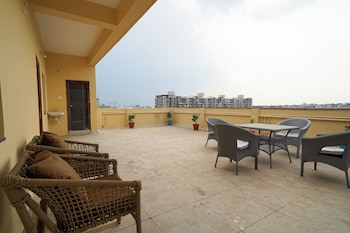 open hotel by olive buzz studio