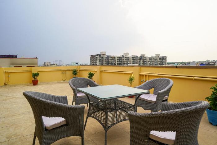 open hotel by olive buzz studio