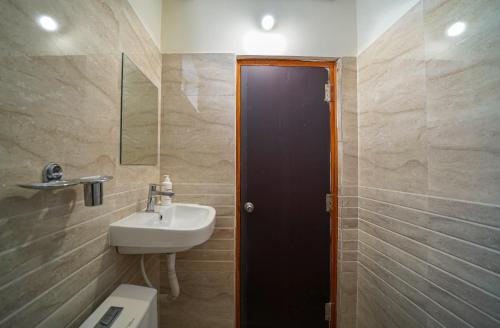 open hotel by olive buzz studio