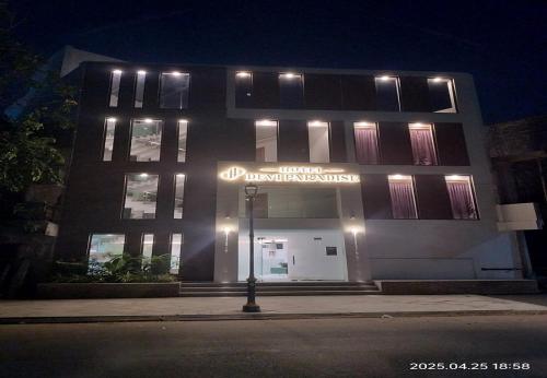 hotel devi paradise