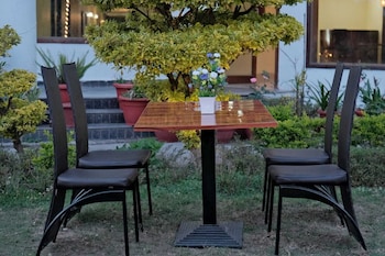 the luv hill hotel and cafe