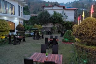 The Luv Hill Hotel And Cafe,,3 star