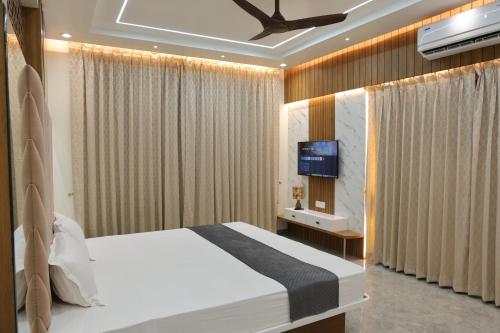 shubhkirti executive