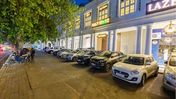 saltstayz autograph connaught place