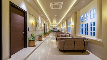 saltstayz autograph connaught place