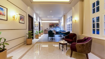 saltstayz autograph connaught place