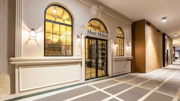 saltstayz autograph connaught place