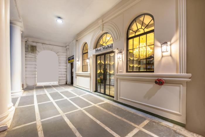 saltstayz autograph connaught place