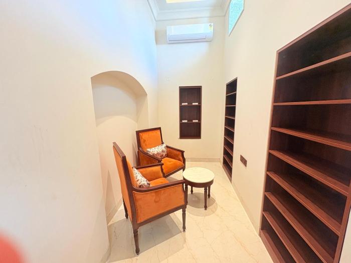 saltstayz autograph connaught place