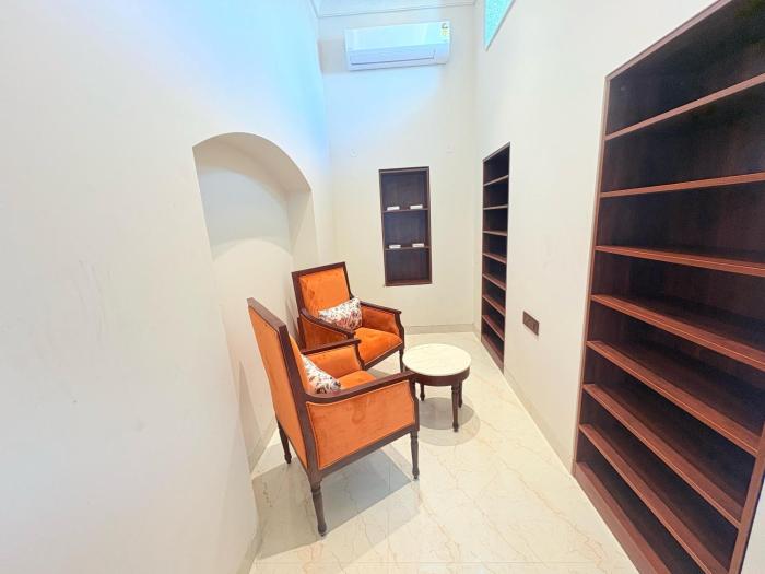 saltstayz autograph connaught place