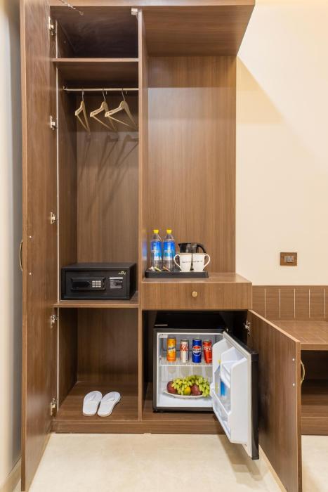 saltstayz autograph connaught place