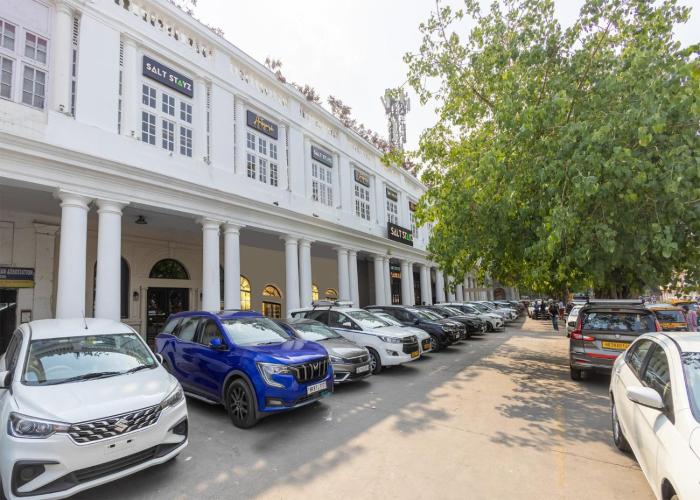 saltstayz autograph connaught place
