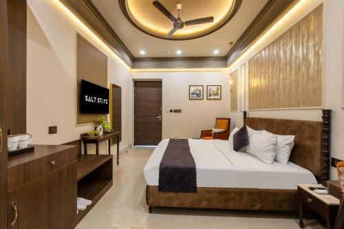saltstayz autograph connaught place