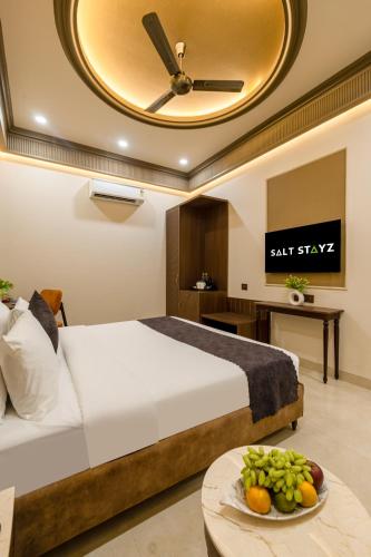saltstayz autograph connaught place