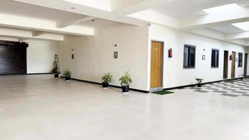 hotel the aadimata and banquets