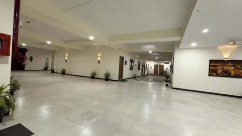 hotel the aadimata and banquets