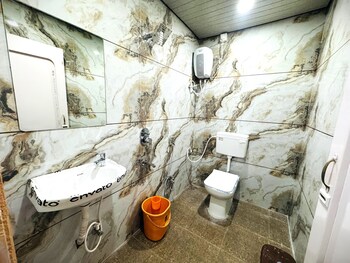 millionaire homestay