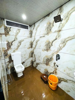 millionaire homestay