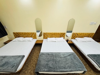 millionaire homestay