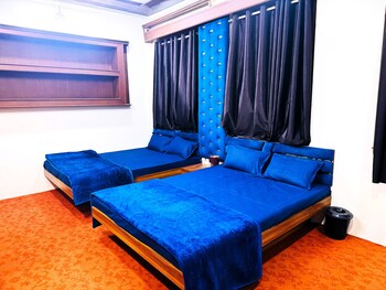 millionaire homestay