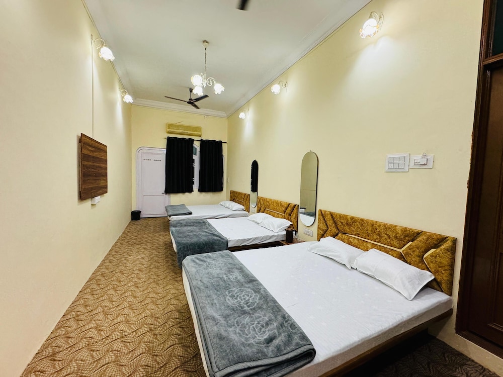 millionaire homestay