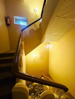 millionaire homestay